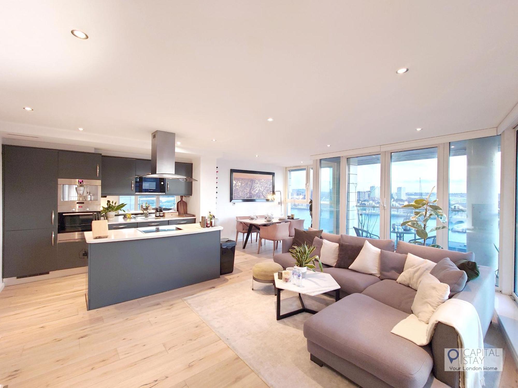 Deluxe Two Bed Apartment With River & City View London Exterior photo